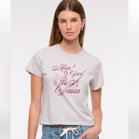 Abercrombie & Fitch Short-Sleeve Shania Twain Graphic
Skimming Tee NWT - Picture 1 of 10